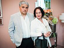 Муж Ларисы Гузеевой винит себя в болезни жены