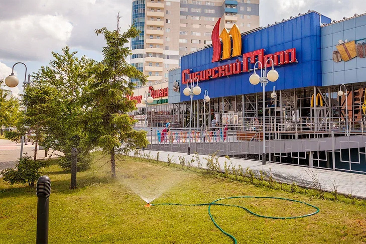 Полторы тысячи человек спасли из «Сибирского Молла» в Новосибирске