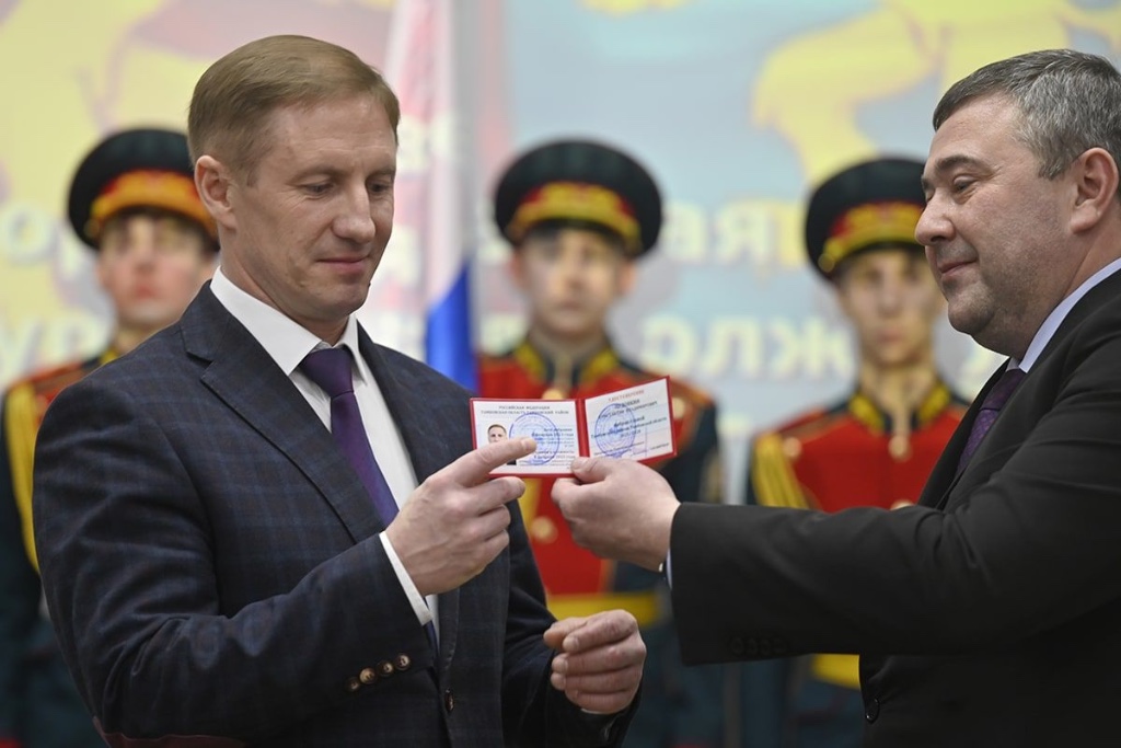 Максим Егоров поздравил Константина Пудовкина с вступлением в должность главы Тамбовского района