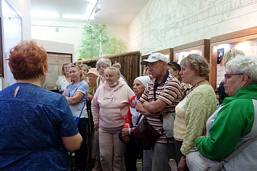 "Зяблицев-Фонд" организовал поездки екатеринбуржцев в музей золота и монастырь
