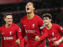 Ван Дейк забил «Шеффилду» после того, как Ахмедходжич врезался в него и упал. ВАР проверил, судья засчитал гол «Ливерпуля»