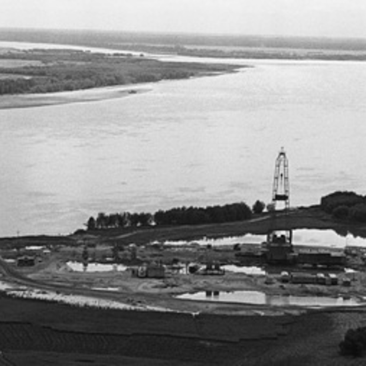 Нефтяная промышленность западной сибири. Добыча нефти в тюмени. Малые нефтяные компании татарстана. Месторождение нефти в югре. Добыча нефти в тюмени.