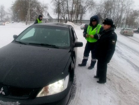 В Тверской области судебные приставы за долги арестовали боле 100 автомобилей