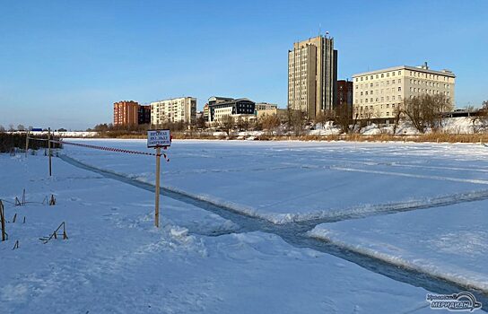 В Курганской области сотрудники МЧС усилили профилактику на водоёмах