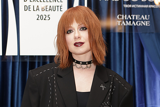 «Это же пиар»: Юлия Савичева высказалась об отношениях Вани Дмитриенко и Анны Пересильд