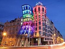 Танцующий дом в Праге: украшение города или архитектурное излишество?
