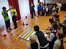 Учащихся начальных классов обучили безопасному поведению на дорогах