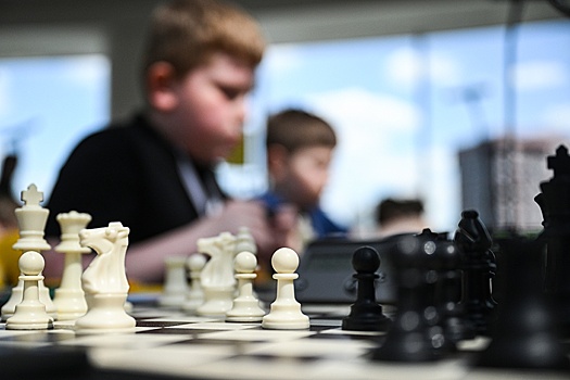Российские школьники завоевали 20 медалей на первенствах Азии по шахматам