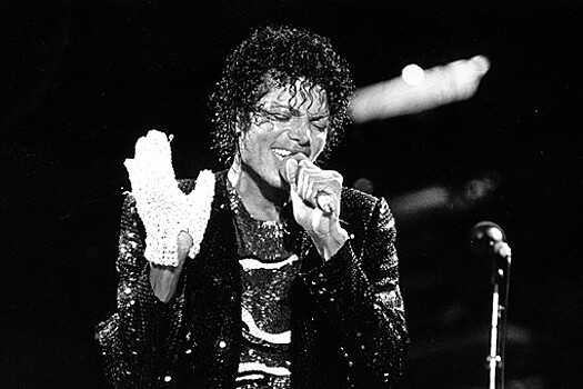 Племянник Майкла Джексона раскритиковал трек Дрейка с "участием" певца