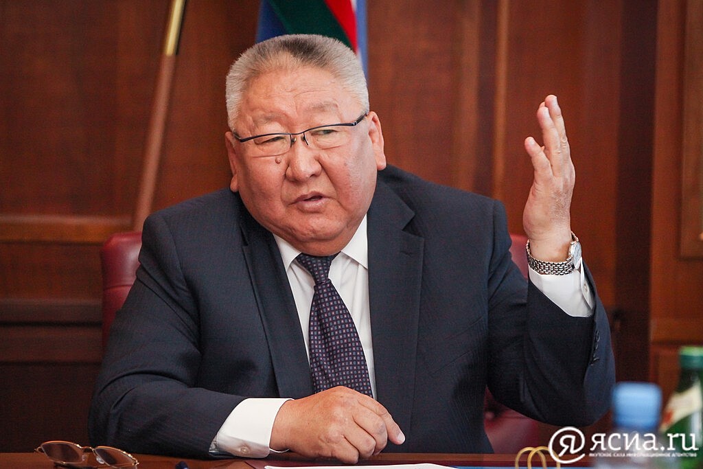 Егор Борисов: Топливо и продовольствие в северные районы должны быть завезены до 10 апреля
