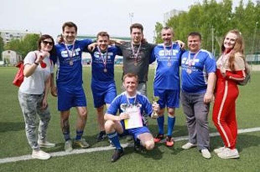 Журналисты посвятили бронзу турнира по футболу памяти редактора АиФ-Алтай