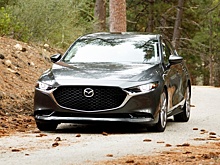 В России по параимпорту продают седаны Mazda 3 2025 года: дорого