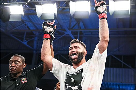 Андрей Орловский, карьера, выступления в UFC, BKFC, следующий бой, Бен Ротуэлл, рак, борьба с онкологией, подробности