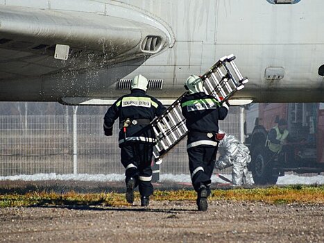 Москва онлайн покажет, как работают спасатели в аэропорту в случае ЧС