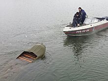 В Югре спасатели ищут троих утонувших рыбаков