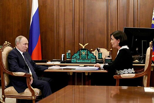 Владимир Путин обсудил с гендиректором АСИ социальные инициативы