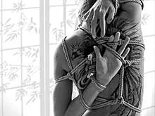 В Иваново показали шоу с эротическим связыванием шибари