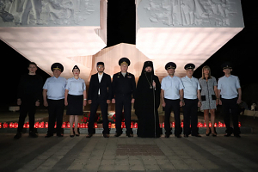 В День памяти и скорби полицейские ГУ МВД России по СКФО присоединились к акции «Свеча памяти»