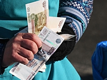 Россиянам с долгами могут запретить брать кредиты