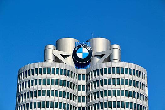 BMW представила необычные боковые зеркала