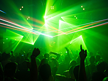 Экс-порноактриса "кинула" на деньги ночной клуб в Казани