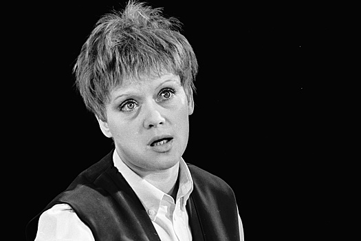 Матвиенко и Володин поздравили Алису Фрейндлих с юбилеем