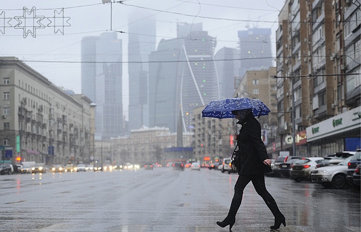 Облачная погода с  дождем и до 10 градусов тепла ожидают москвичей