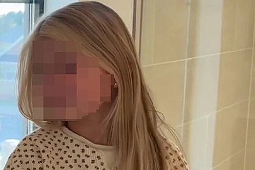 Мать покрасила волосы пятилетней дочери и нарвалась на критику