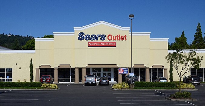СМИ: банкротство Sears касается лично Трампа