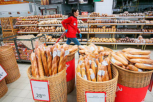 Врач назвала вредные при коронавирусе продукты