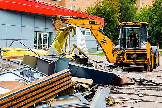 Андрей Воробьев: Более 750 незаконных НТО будет снесено в Подмосковье до конца 2025 года