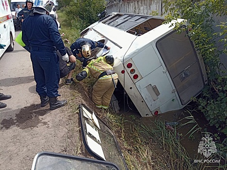 Число пострадавших в ДТП с автобусом в Нижегородской области выросло до 12