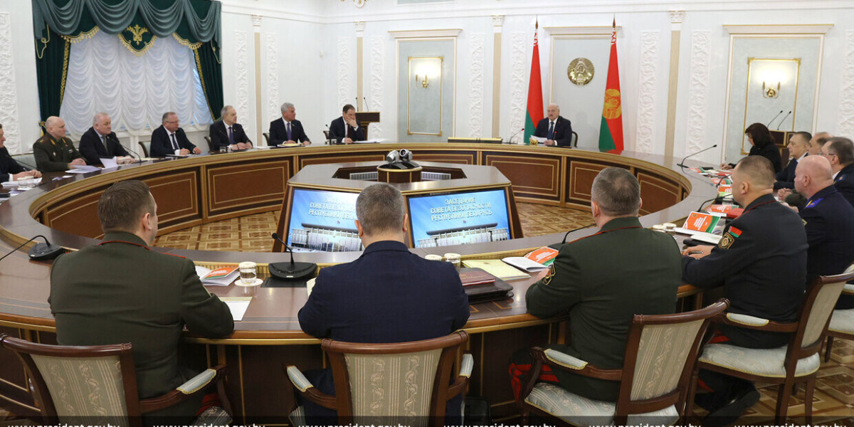 Лукашенко: Обеспечение нацбезопасности — задача каждого гражданина Беларуси