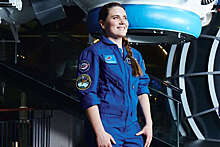Космонавт Анна Кикина поднялась на борт корабля Crew Dragon