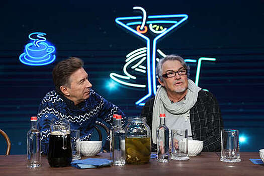 Дмитрий Дибров и Валя Карнавал проведут полуночные подкасты на Первом канале