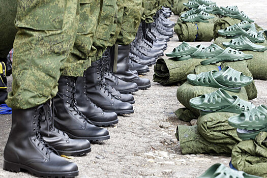 КС РФ разрешил студентам доучиться в магистратуре перед армией