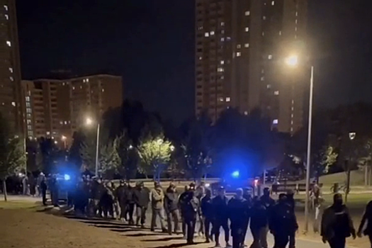 В Бутово активисты "Русской общины" провели рейд и пообщались с молодежью