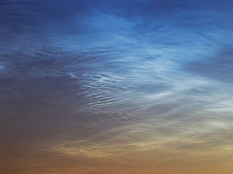 Астроном Кошман: серебристые облака нужно искать в небе около полуночи