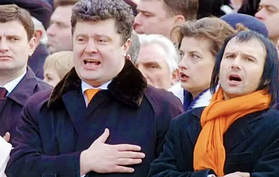 Экс-премьер Украины рассказал, как «выкормыш Сороса» «кинул» избирателей