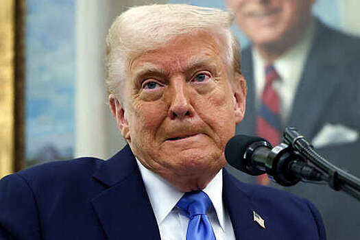 Axios: демократы переняли предвыборную тактику Трампа по участию в подкастах