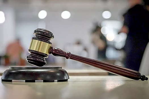 Онлайн-кинотеатр ivi получил штраф в 1 млн рублей за демонстрацию ЛГБТ