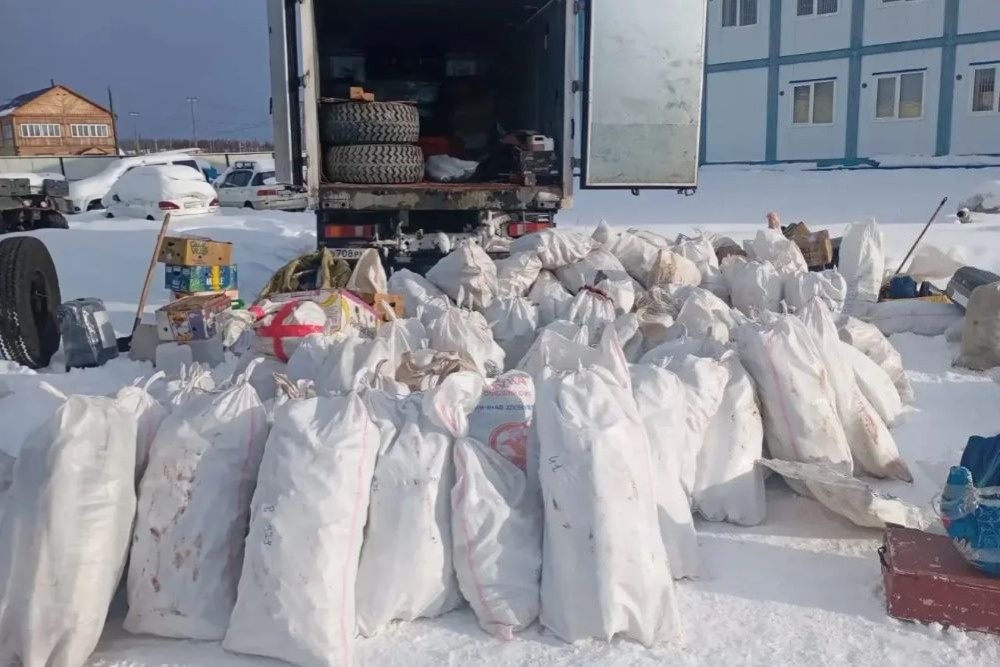 В Якутии задержан грузовик, перевозивший 246 штук колымского сибирского осетра