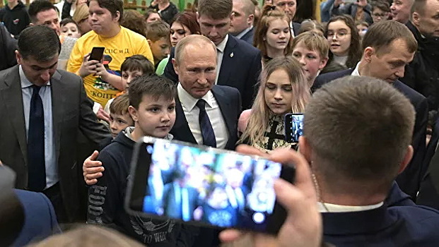 Детдомовец попросил помощи у Путина