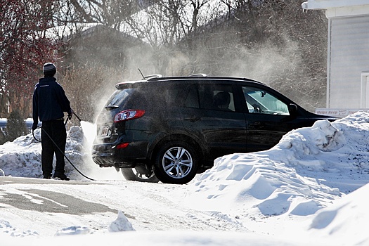 Нелегкий пар: чем грозит автомобилю мойка на морозе