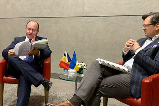 Глава МИД Румынии Ауреску призвал Киев признать молдавский язык несуществующим