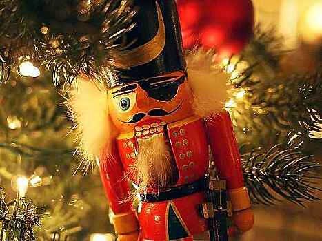 Новогодние косяки могут перерасти в фобии: невроятные приключения россиян