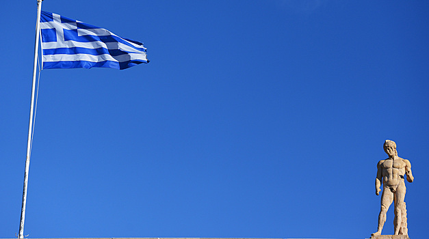 В Греции заявили об уклонении ряда стран ЕС от «зеленой» энергетики в пользу нефти и газа