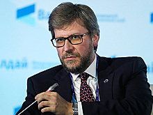 Лукьянов: «близкие к Путину» — это ярлык, который при желании можно прилепить кому угодно