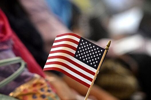 Генерал раскрыл, зачем США требуют от Киева мирную сделку до лета