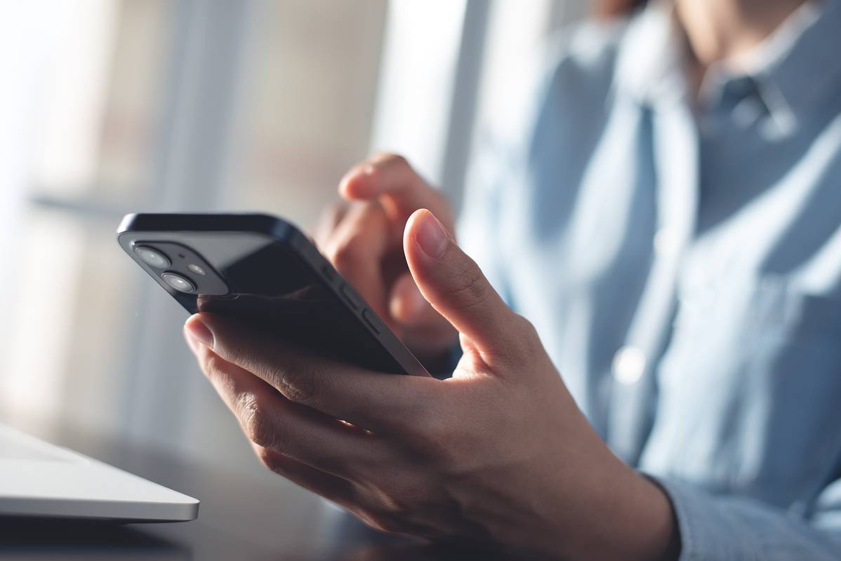 Россиянка поговорила с мошенниками и лишилась миллионов рублей